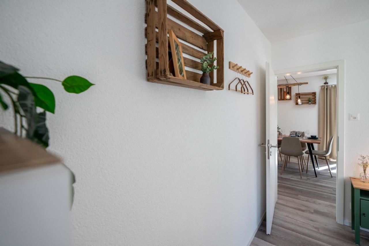 Moderne Wohnung Mit Parkplatz Ostermundigen エクステリア 写真