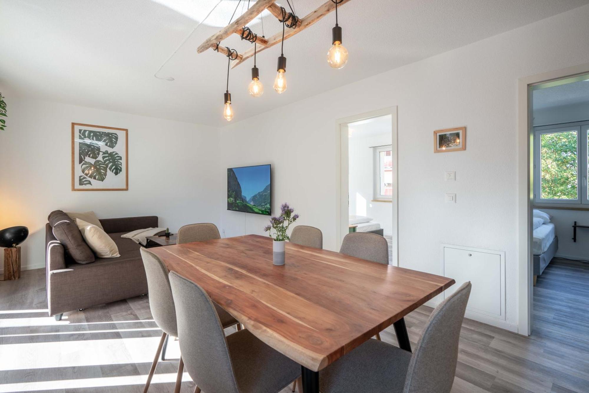 Moderne Wohnung Mit Parkplatz Ostermundigen エクステリア 写真